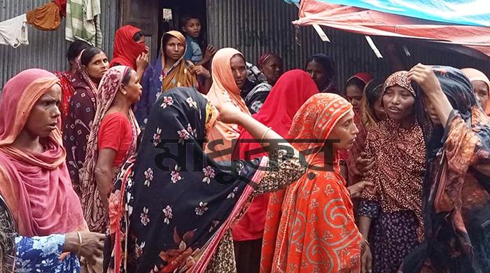 গেবিন্দগঞ্জে ইঁদুর মারার বৈদ্যুতিক ফাঁদে প্রাণ গেল কৃষকের গেবিন্দগঞ্জে ইঁদুর মারার বৈদ্যুতিক ফাঁদে প্রাণ গেল কৃষকের