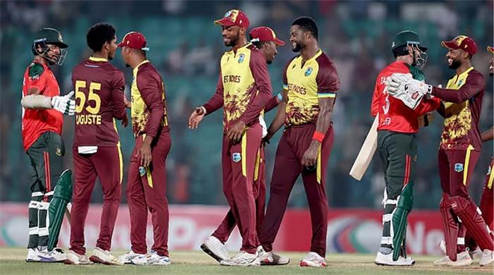 চার বছর পর ঘরের মাঠে হোয়াইটওয়াশ হলো বাংলাদেশ চার বছর পর ঘরের মাঠে হোয়াইটওয়াশ হলো বাংলাদেশ