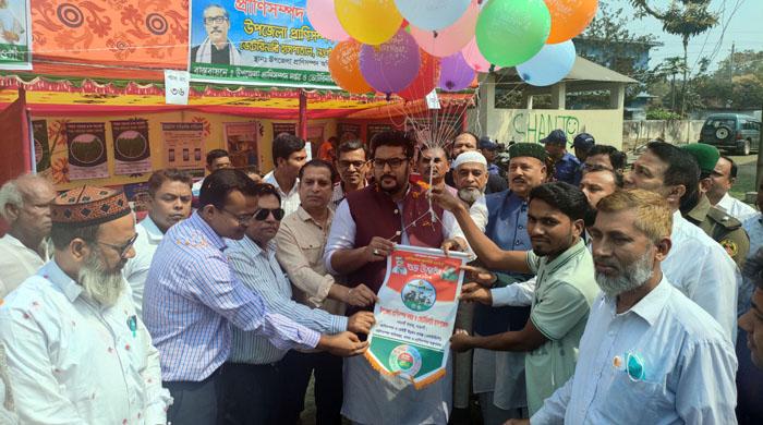নওগাঁয় দিনব্যাপী প্রাণিসম্পদ প্রদর্শনী অনুষ্ঠিত নওগাঁয় দিনব্যাপী প্রাণিসম্পদ প্রদর্শনী অনুষ্ঠিত