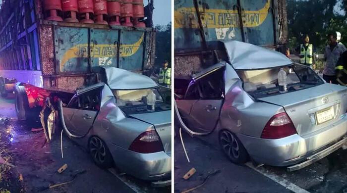 ভাঙ্গায় ট্রাকে প্রাইভেট কারের ধাক্কায় নিহত বেড়ে ৫ ভাঙ্গায় ট্রাকে প্রাইভেট কারের ধাক্কায় নিহত বেড়ে ৫