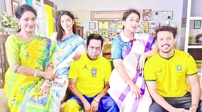 বিশ্বকাপের উন্মাদনায় আসছে ‘আমাদের বিশ্বকাপ’ বিশ্বকাপের উন্মাদনায় আসছে ‘আমাদের বিশ্বকাপ’