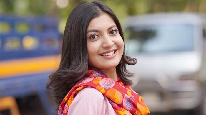 আবার ঈরা চরিত্রে সাদনিমা আবার ঈরা চরিত্রে সাদনিমা