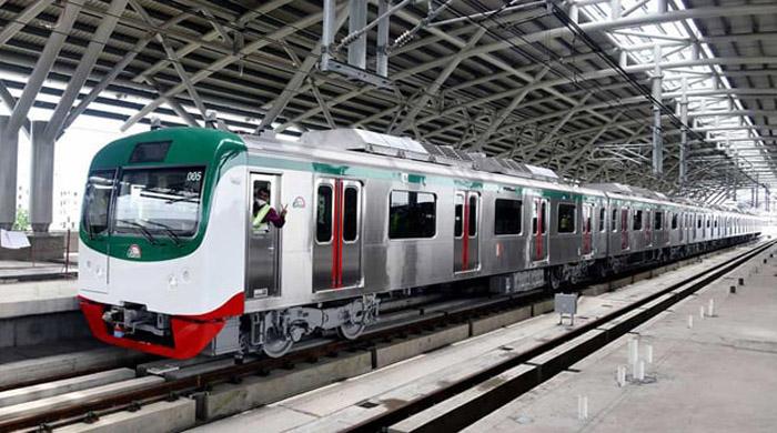 মেট্রোরেলে ৫ দিনে ৪৬ লাখ ৮০ হাজার টাকার টিকিট বিক্রি মেট্রোরেলে ৫ দিনে ৪৬ লাখ ৮০ হাজার টাকার টিকিট বিক্রি