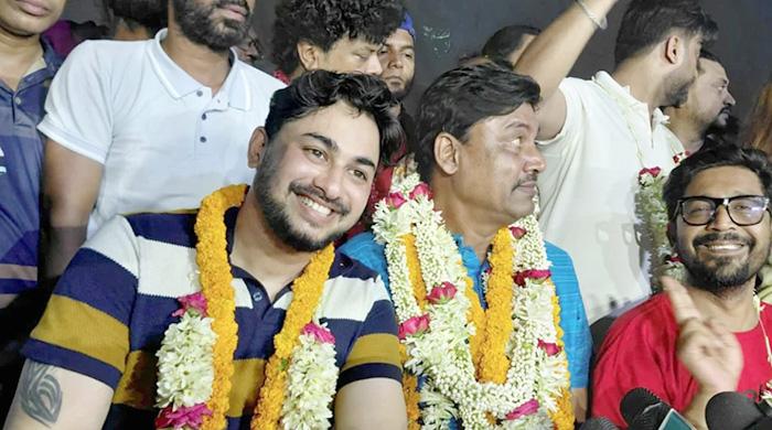 চলচ্চিত্র শিল্পী সমিতির সভাপতি শিবা সানু, সম্পাদক জয় চৌধুরী চলচ্চিত্র শিল্পী সমিতির সভাপতি শিবা সানু, সম্পাদক জয় চৌধুরী