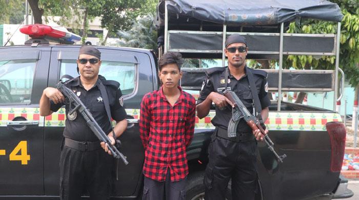 প্রতিবন্ধী কিশোরীকে ধর্ষণ, যুবক গ্রেফতার প্রতিবন্ধী কিশোরীকে ধর্ষণ, যুবক গ্রেফতার