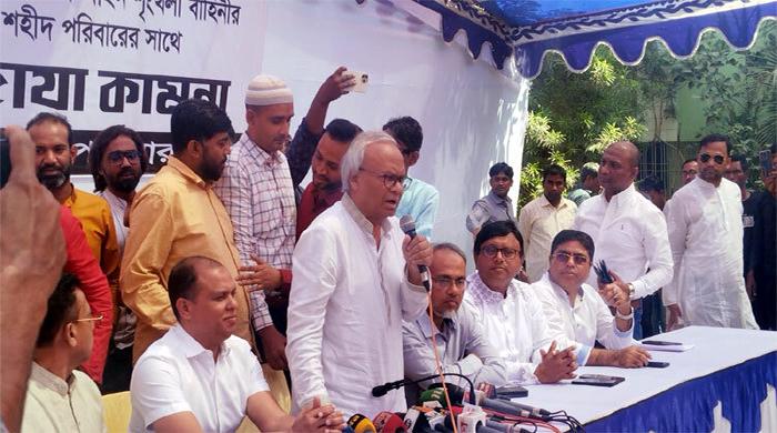 নির্বাচন নিয়ে গড়িমসি করলে সরকারের প্রতি সন্দেহ জাগবে : রিজভী নির্বাচন নিয়ে গড়িমসি করলে সরকারের প্রতি সন্দেহ জাগবে : রিজভী