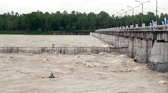 তিস্তার পানি বিপৎসীমার ৩ সেন্টিমিটার ওপরে ,বন্যার শঙ্কা তিস্তার পানি বিপৎসীমার ৩ সেন্টিমিটার ওপরে ,বন্যার শঙ্কা