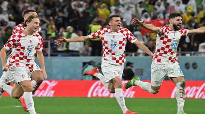 টাইব্রেকারে ব্রাজিলের বিদায়, সেমিফাইনালে ক্রোয়েশিয়া টাইব্রেকারে ব্রাজিলের বিদায়, সেমিফাইনালে ক্রোয়েশিয়া