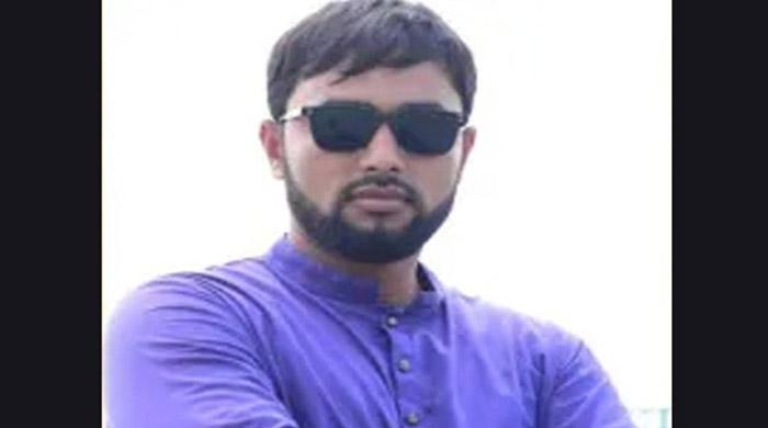 সৈয়দপুরে প্রতারণার মামলায় প্যানেল চেয়ারম্যান গ্রেপ্তার সৈয়দপুরে প্রতারণার মামলায় প্যানেল চেয়ারম্যান গ্রেপ্তার