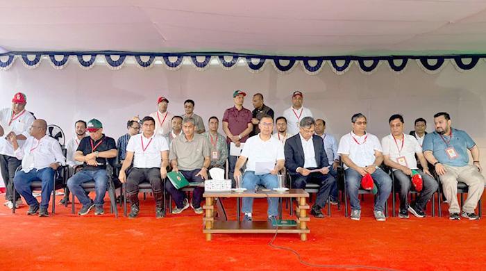 আমাদের রাজনীতি দেশের মানুষের জন্য: প্রধানমন্ত্রী আমাদের রাজনীতি দেশের মানুষের জন্য: প্রধানমন্ত্রী