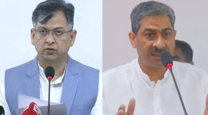 মন্ত্রিসভায় রদবদলের আলোচনায় স্থানীয় সরকারে সালাহউদ্দিন, এ্যানি স্বরাষ্ট্রে মন্ত্রিসভায় রদবদলের আলোচনায় স্থানীয় সরকারে সালাহউদ্দিন, এ্যানি স্বরাষ্ট্রে