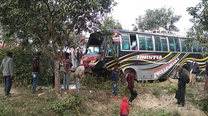 ঘোড়াঘাটে সড়ক দুর্ঘটনায় একই পরিবারের দুজন নিহত, আহত ৩ ঘোড়াঘাটে সড়ক দুর্ঘটনায় একই পরিবারের দুজন নিহত, আহত ৩