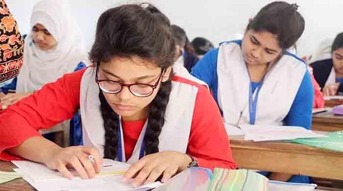 আগামী বছরের এসএসসি এপ্রিলে ও এইচএসসি পরীক্ষা জুনে  আগামী বছরের এসএসসি এপ্রিলে ও এইচএসসি পরীক্ষা জুনে