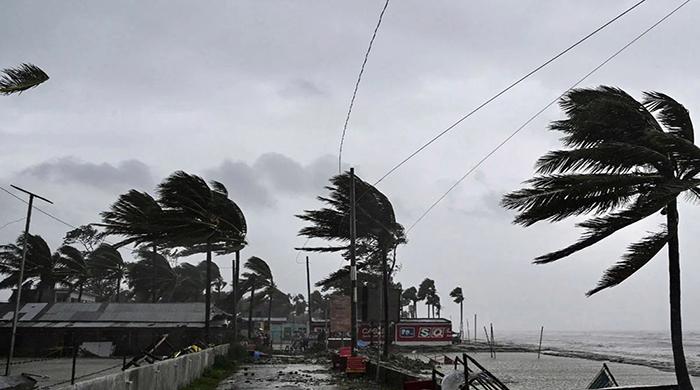 সন্ধ্যার মধ্যে যেসব জেলায় হতে পারে ঝড় সন্ধ্যার মধ্যে যেসব জেলায় হতে পারে ঝড়