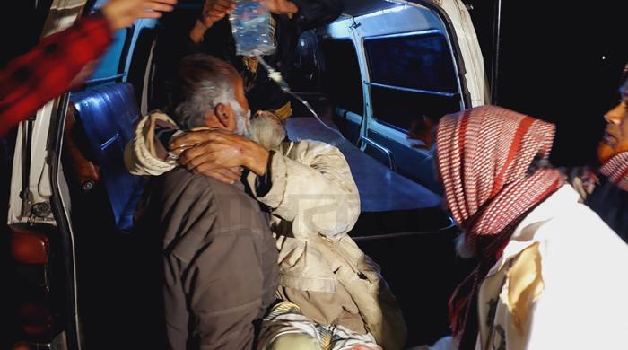 গোবিন্দগঞ্জে প্রাইভেট কারের চাপায় আহত আরও একজনের মৃত্যু গোবিন্দগঞ্জে প্রাইভেট কারের চাপায় আহত আরও একজনের মৃত্যু