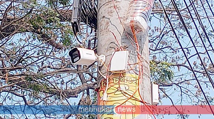 পলাশবাড়ী পৌরসভায় সড়ক বাতি ও সিসি ক্যামেরা স্থাপন পলাশবাড়ী পৌরসভায় সড়ক বাতি ও সিসি ক্যামেরা স্থাপন