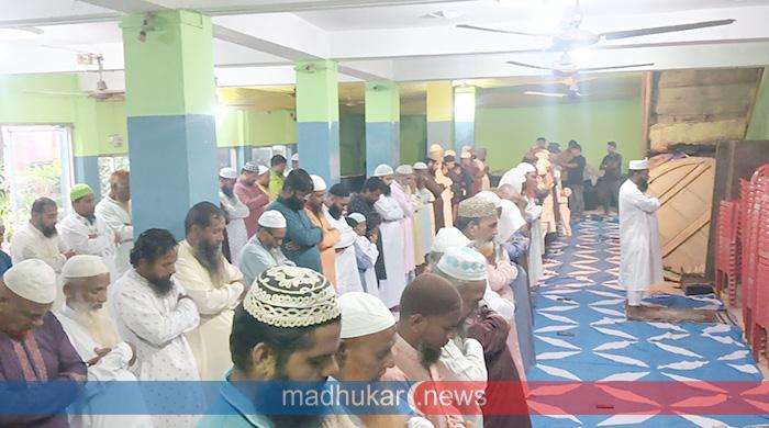 সৌদির সঙ্গে মিল রেখে দিনাজপুরে ঈদ উদযাপন সৌদির সঙ্গে মিল রেখে দিনাজপুরে ঈদ উদযাপন