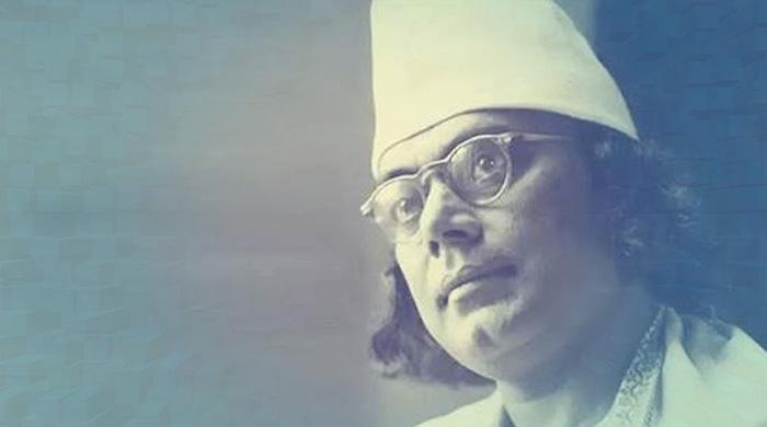 আজ দ্রোহের কবি নজরুলের মৃত্যুবার্ষিকী আজ দ্রোহের কবি নজরুলের মৃত্যুবার্ষিকী