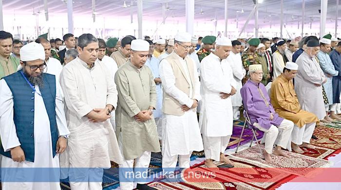জাতীয় ঈদগাহে রাষ্ট্রপতি ও প্রধানমন্ত্রীর ঈদের নামাজ আদায় জাতীয় ঈদগাহে রাষ্ট্রপতি ও প্রধানমন্ত্রীর ঈদের নামাজ আদায়