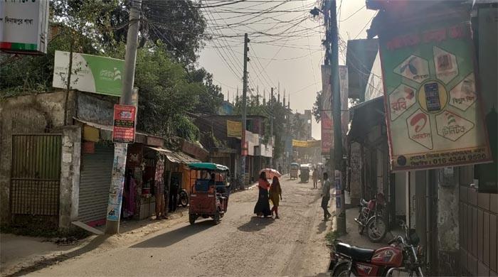 দিনাজপুরের সর্বোচ্চ তাপমাত্রা ৪১ ডিগ্রি সেলসিয়াস রেকর্ড করা হয়েছে