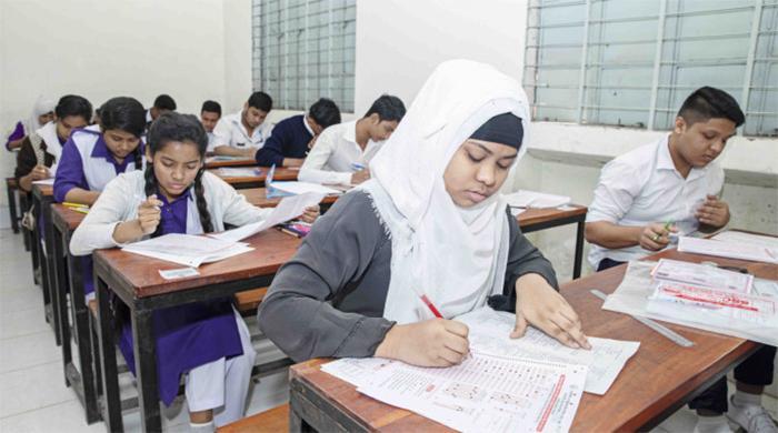 ১১ আগস্ট পর্যন্ত এইচএসসি ও সমমানের সব পরীক্ষা স্থগিত