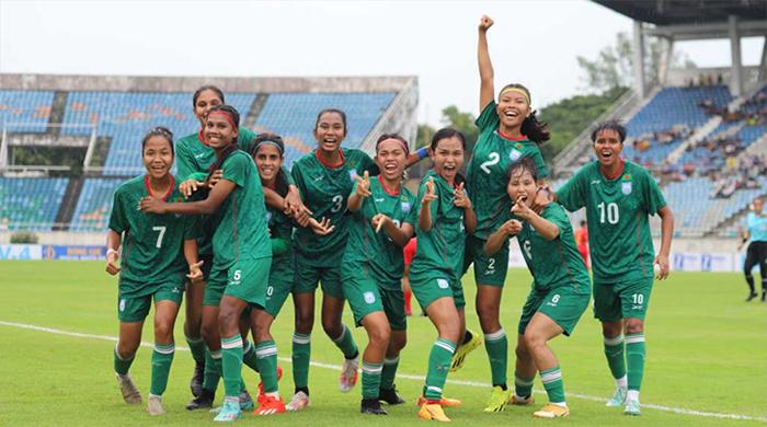 ৭৩ ধাপ এগিয়ে থাকা মিয়ানমারকে হারিয়ে ইতিহাসের পথে বাংলাদেশ