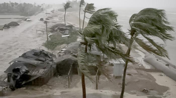 ঢাকাসহ ১৬ জেলায় দুপুরের মধ্যে ব্যাপক ঝড়-বৃষ্টির আভাস