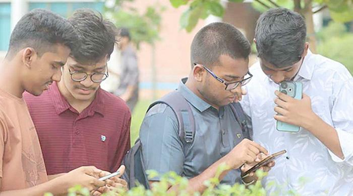 একাদশ শ্রেণিতে ভর্তির আবেদন শুরু, ফি ২২০ টাকা