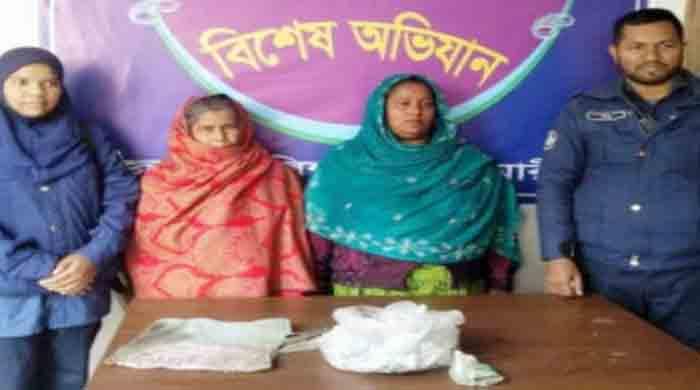 সৈয়দপুরে চিহ্নিত ২ নারী গাঁজা বিক্রেতা আটক