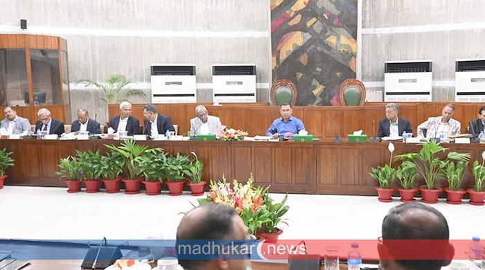 সরকারি ও বেসরকারি অফিসের সময়সূচি পরিবর্তনসহ ব্যয় সংকোচনে কঠোর সিদ্ধান্ত