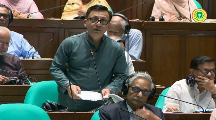 টুথপেস্টে মাইক্রোপ্লাস্টিক, পরীক্ষার উদ্যোগ নিয়েছে বিএসটিআইয়ের