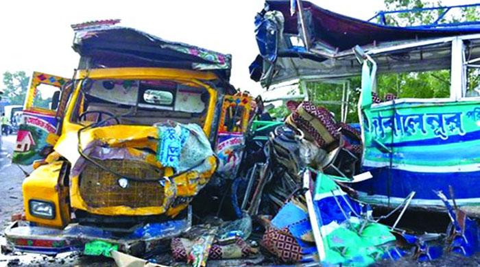 শুধু জানুয়ারিতে ৬৫০ দুর্ঘটনায় নিহত ৬৪২
