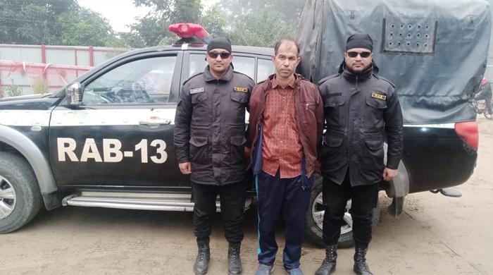 সাদুল্লাপুরে প্রায় ৪ হাজার পিস ইয়াবাসহ আটক ১ 