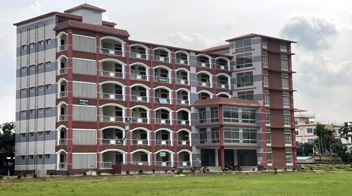 নওগাঁয় শিক্ষা প্রতিষ্ঠানের ৩৪৮টি প্রকল্প বাস্তবায়ন