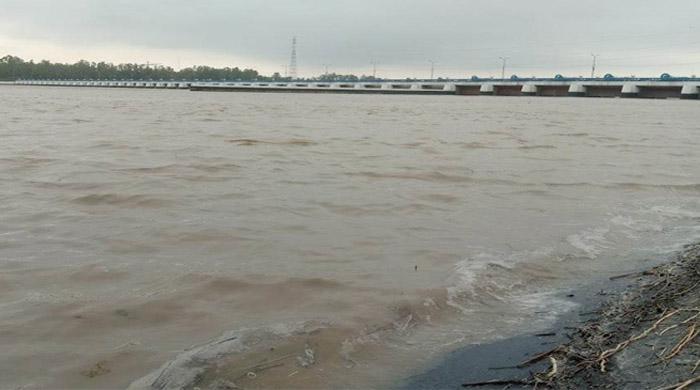 উত্তরেরর জেলার সব কর্মকর্তা ও কর্মচারীর ছুটি বাতিল