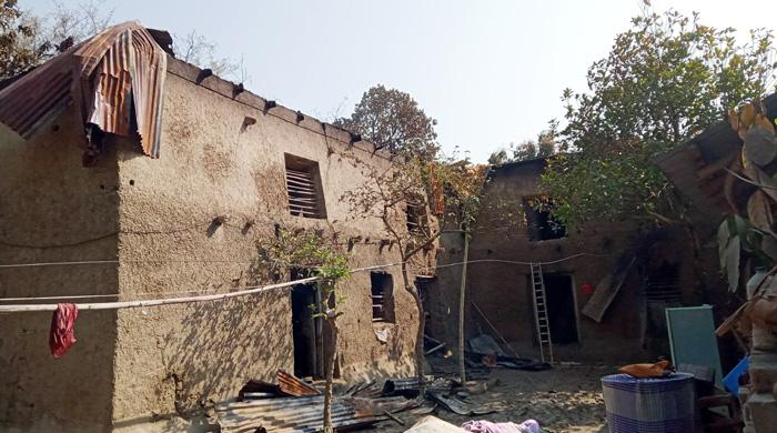 রাণীনগরে আগুনে সাতটি বসতবাড়ী পুড়ে ভস্মিভূত 