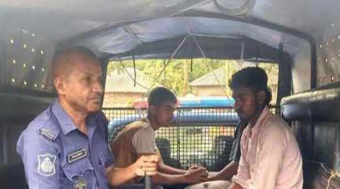 সাঘাটায় বাড়ির উঠান থেকে তুলে নিয়ে কিশোরীকে সংঘবদ্ধ ধর্ষণ