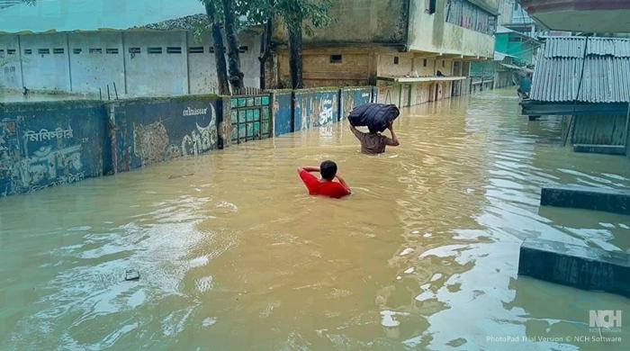 ফের বন্যার আশঙ্কা, ১০ জেলায় সতর্কতা
