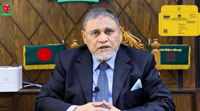 এবার ১০ লাখ সরকারি চাকরিজীবীর ভোটের ব্যবস্থা হচ্ছে : সিইসি