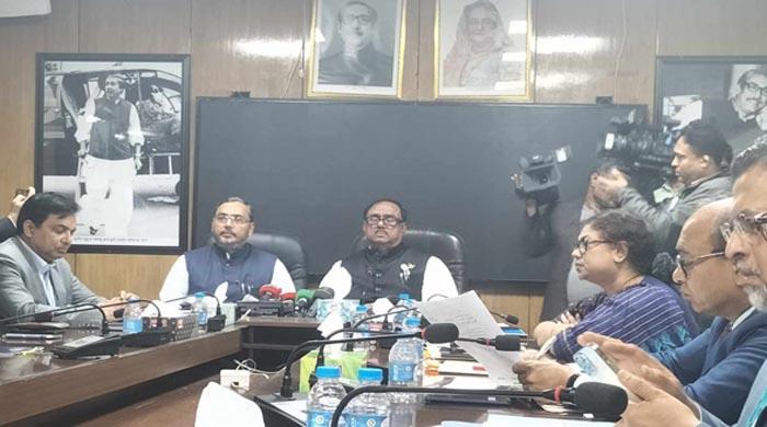 চিনি, ভোজ্যতেল, চাল ও খেজুর- এ চার পণ্যের শুল্ক কমানো সংক্রান্ত প্রজ্ঞাপন ৮ ফেব্রুয়ারির মধ্যে 