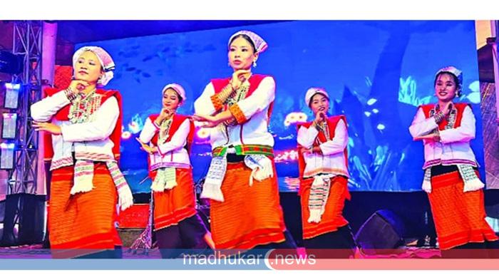 পাহাড়ে বৈসাবি উৎসবের আমেজ