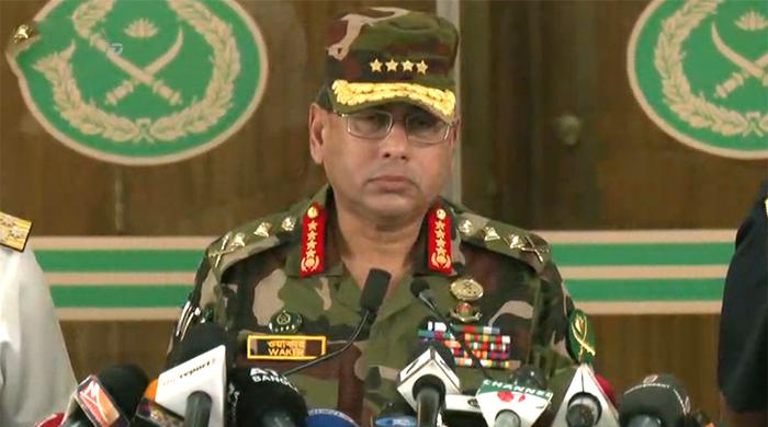 আজ রাতে অন্তর্বর্তীকালীন সরকারের শপথ 