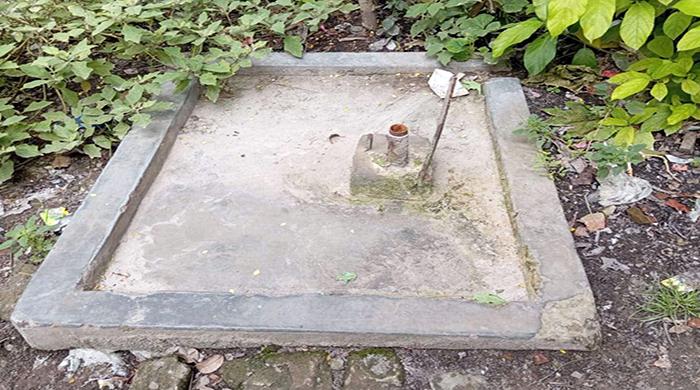 লালপুরে টিউবওয়েলের মাথা চুরির হিড়িক: চরম ভোগান্তিতে এলাকাবাসী​