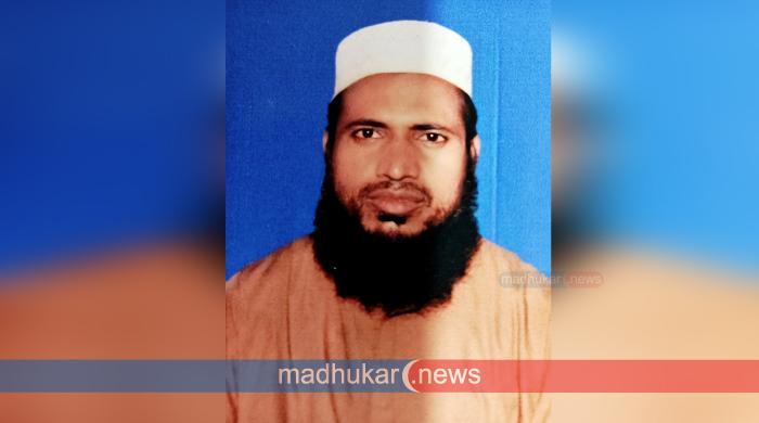 দুটি কিডনিই বিকল, বাঁচার আকুতি মুয়াজ্জিন মাহাবুবের