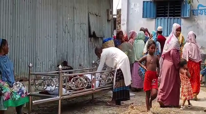 গোবিন্দগঞ্জে নেশা জাতীয় দ্রব্য পানে একজন মৃত্যু