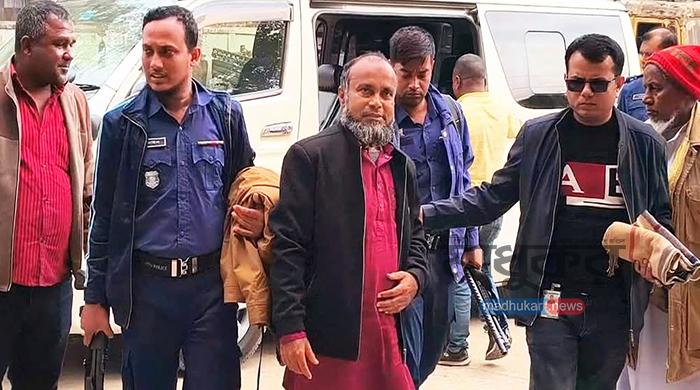গোবিন্দগঞ্জে সাঁওতাল নারীকে মারধর: সেই ইউপি চেয়ারম্যান কারাগারে 
