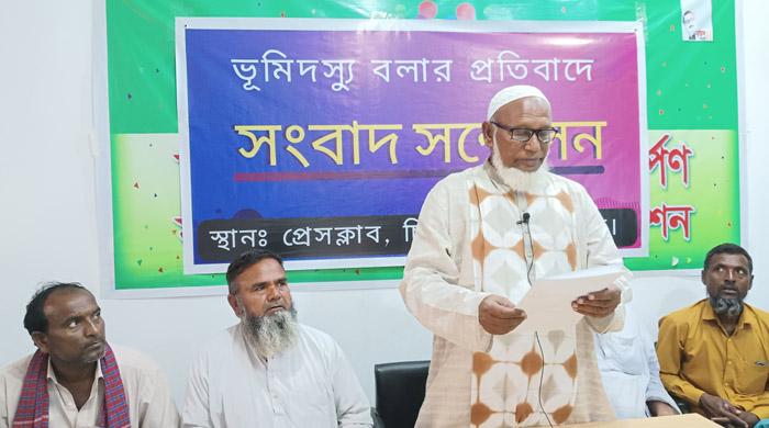 চিলমারীতে সংবাদ সম্মেলনের বিরুদ্ধে পাল্টা সম্মেলন