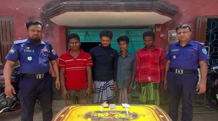 ইদিলপুরে জুয়ার আসর থেকে ৪ জুয়ারু গ্রেফতার