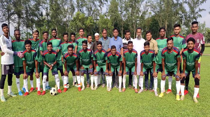 আগামী ১২ ও ১৩ জুন অনুষ্ঠিত হবে ডিসি গোল্ডকাপ টুর্ণামেন্টের সেমিফাইনাল ম্যাচ