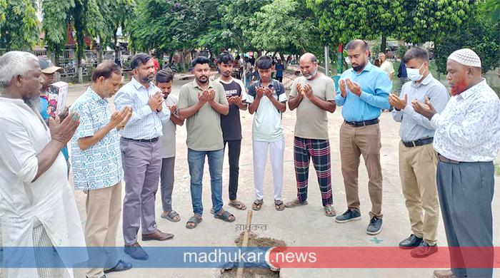 গাইবান্ধায় ‘জুলাই শহীদ স্মৃতিস্তম্ভ’ নির্মাণ কাজের উদ্বোধন